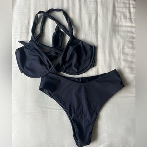 Hanakini Black Ribbed set
